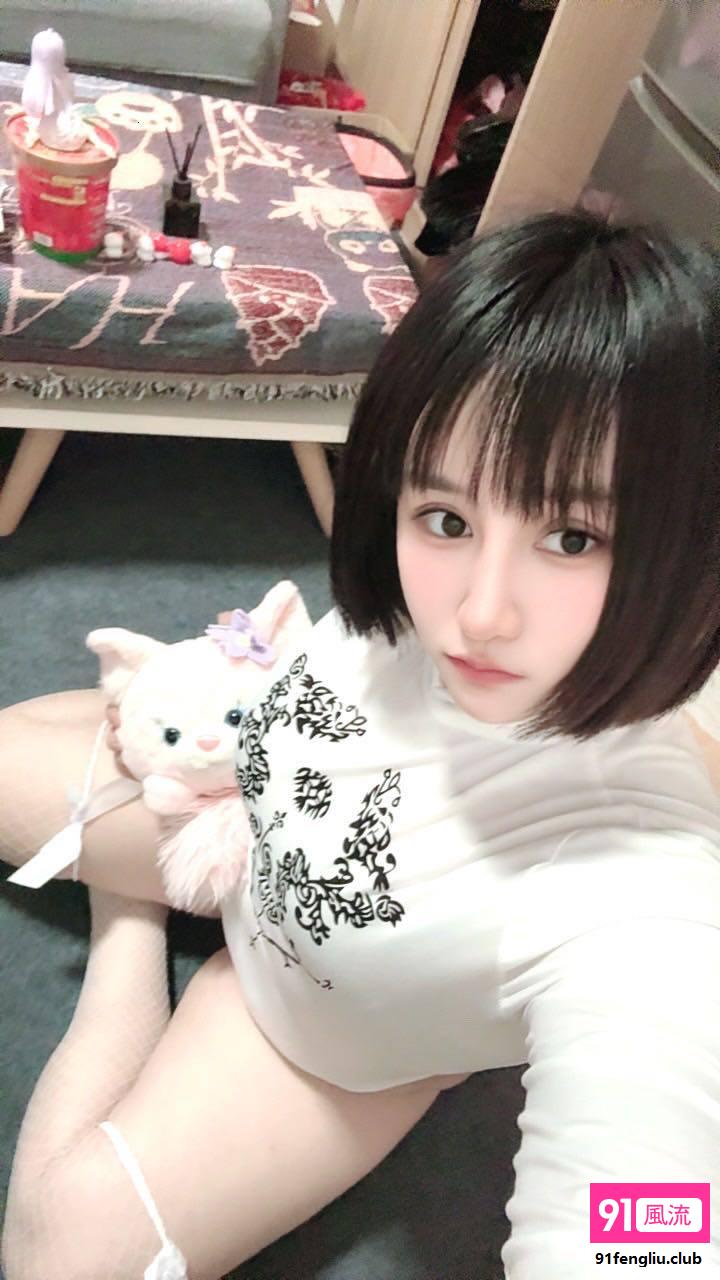 BBW杨杨巨臀粗腿